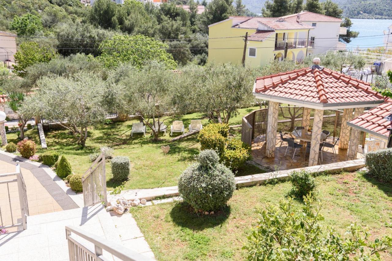 מרינה Apartments Kaskada מראה חיצוני תמונה