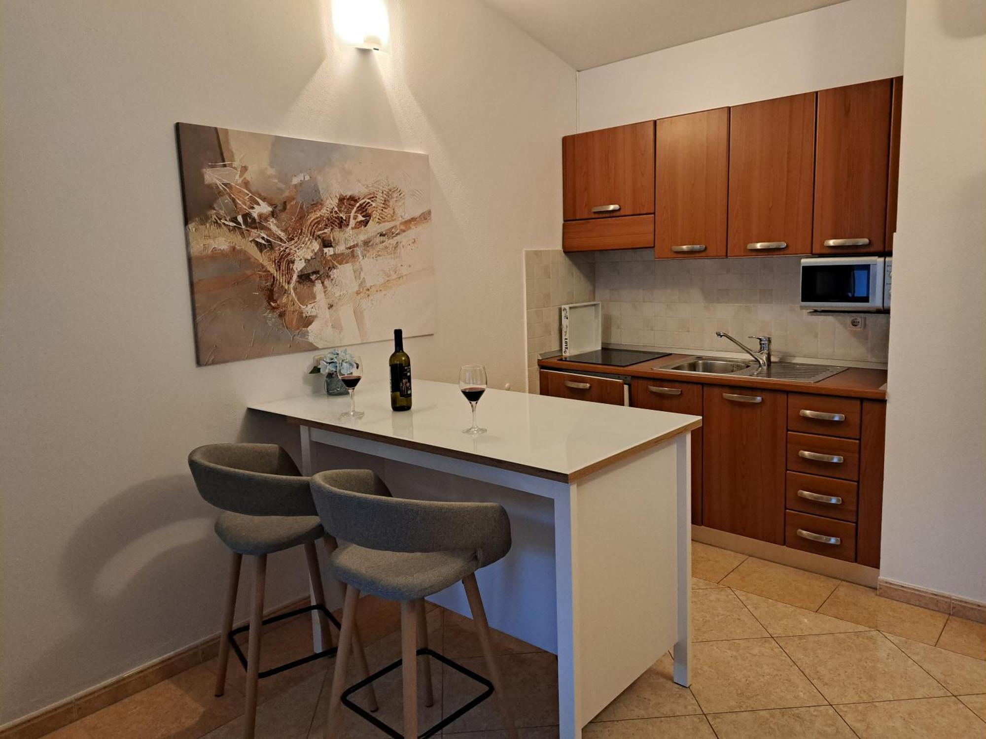 מרינה Apartments Kaskada מראה חיצוני תמונה
