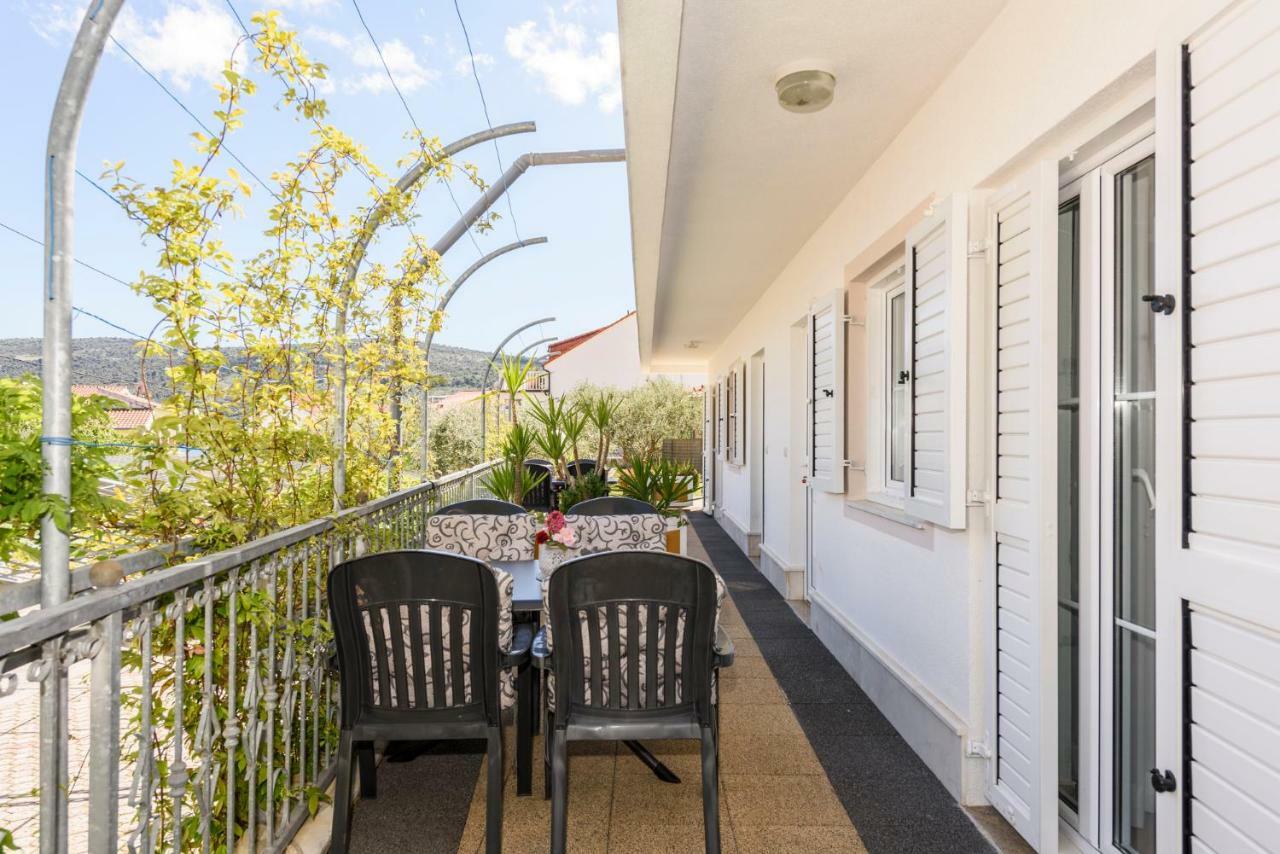 מרינה Apartments Kaskada מראה חיצוני תמונה