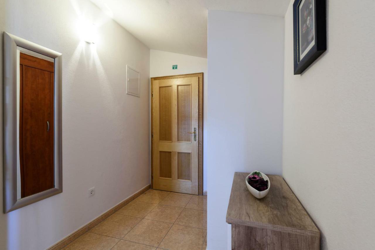 מרינה Apartments Kaskada מראה חיצוני תמונה