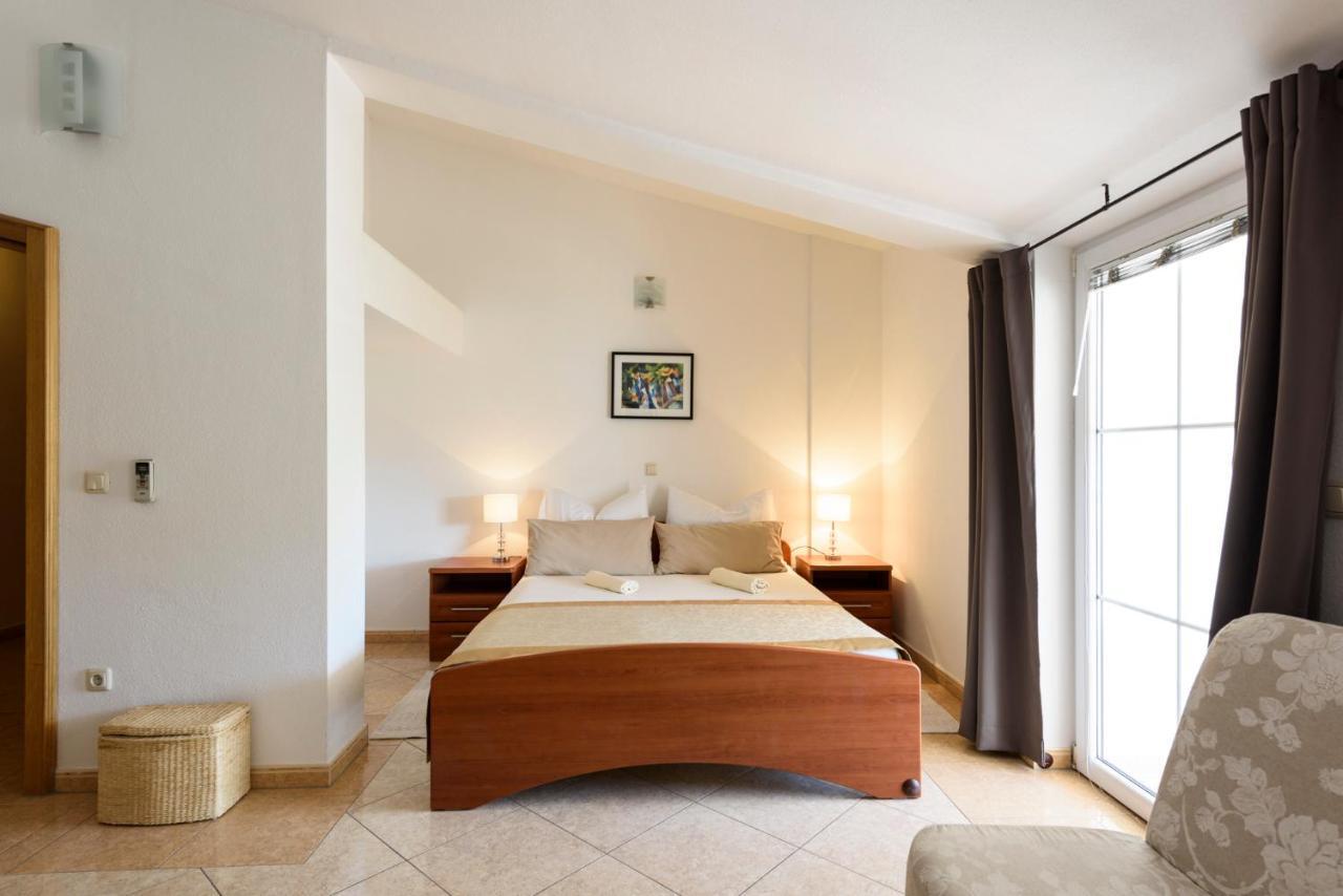 מרינה Apartments Kaskada מראה חיצוני תמונה